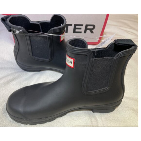 NEW w/ BOX - Size 8: Hunter Women's Original Chelsea Rain Boot, Black - Picture 9 of 13